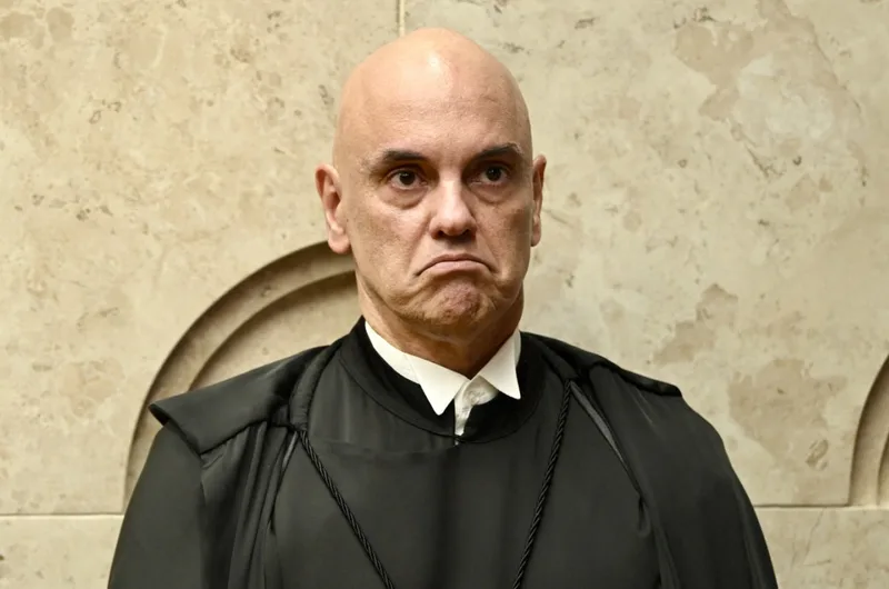 Plenário do STF define rito para avaliar mensagens atribuídas a Moraes