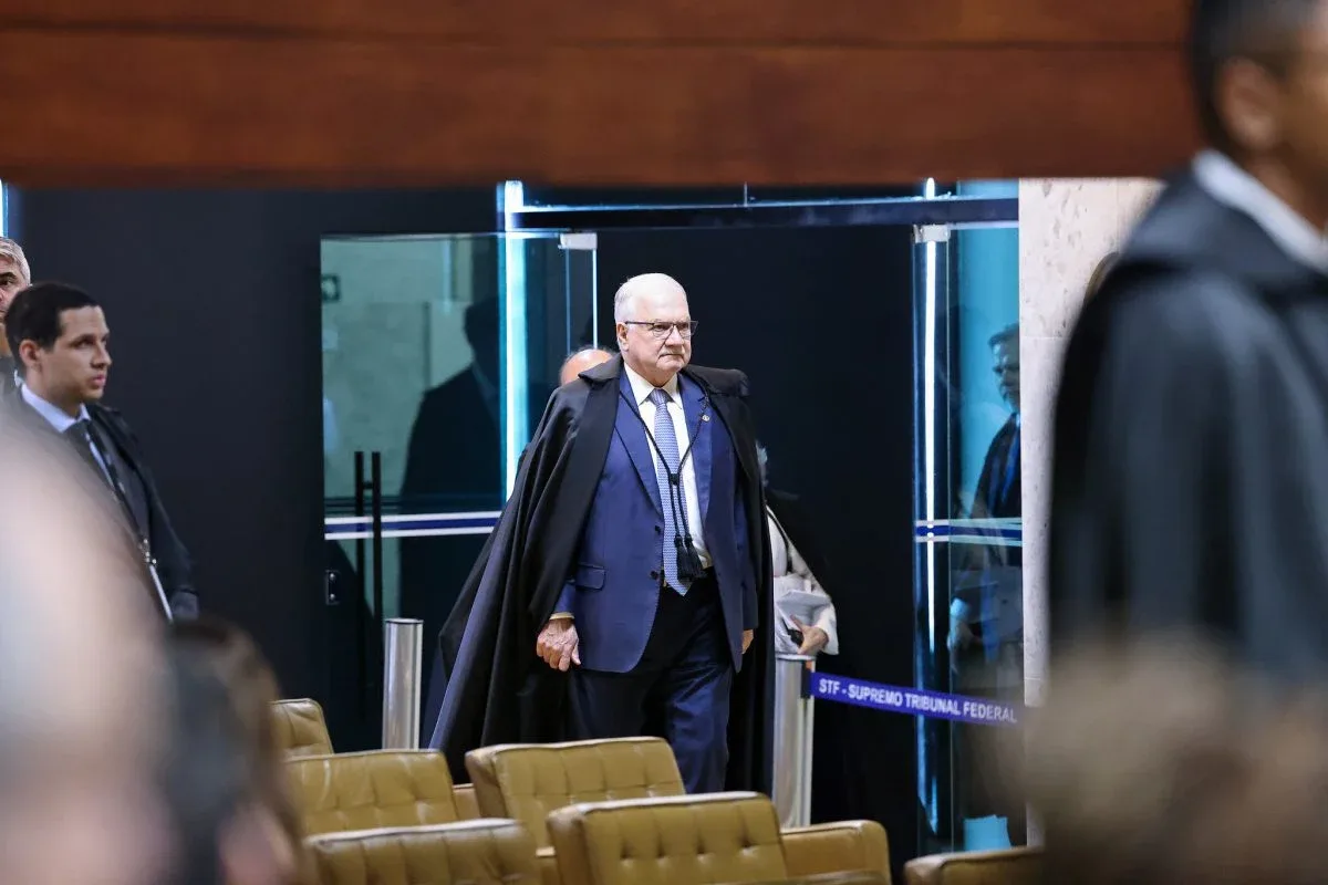 Fachin manda liberar documentos pendentes da Operação Compliance Zero em 24 horas