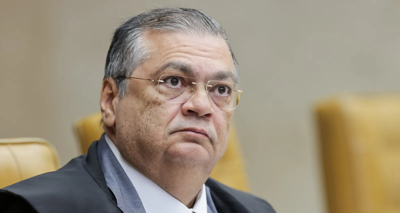 Dino manda PF assumir provas de investigação ligada ao filme Dark Horse