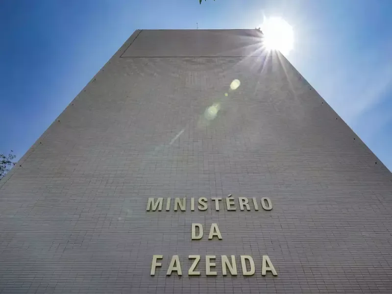 Reajuste do Bolsa Família terá impacto anual de R$ 22,7 bilhões a partir de 2027