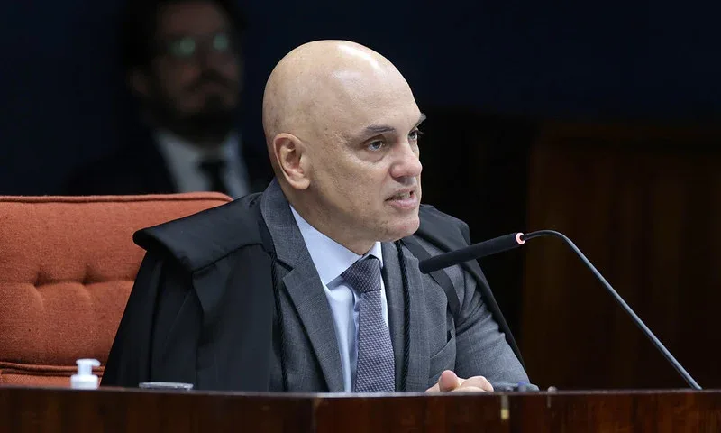 Moraes defende licença igual para mães biológicas e adotantes