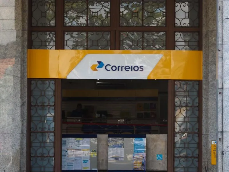 Correios terão reajuste de 4,09% e dias de greve poderão ser compensados