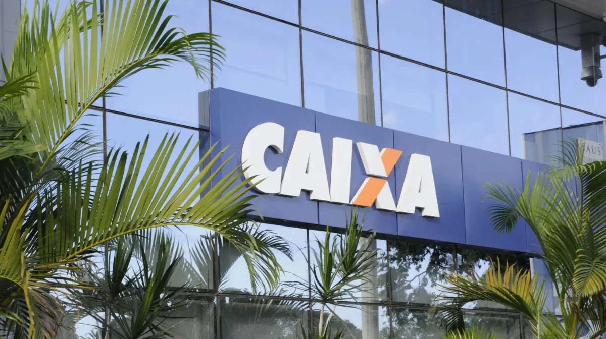 Agências da Caixa retomam atendimento parcial durante greve nacional