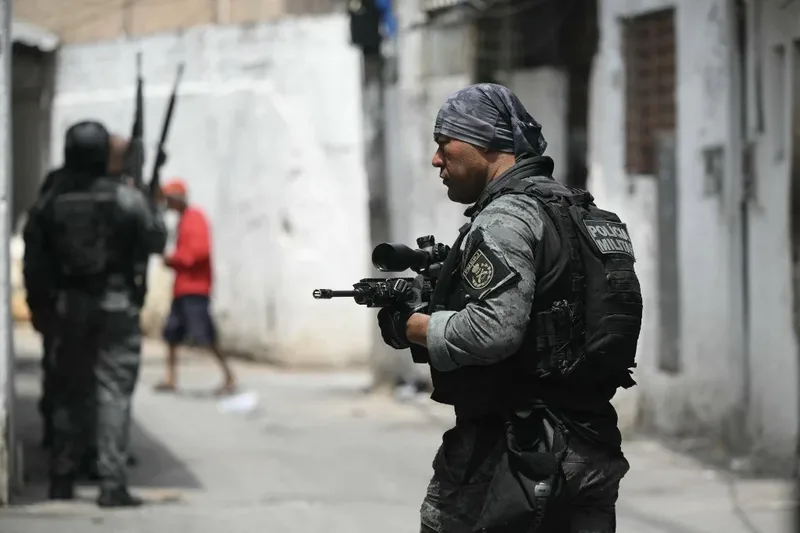 MPF pede à Justiça plano com metas para reduzir mortes em ações policiais no Rio