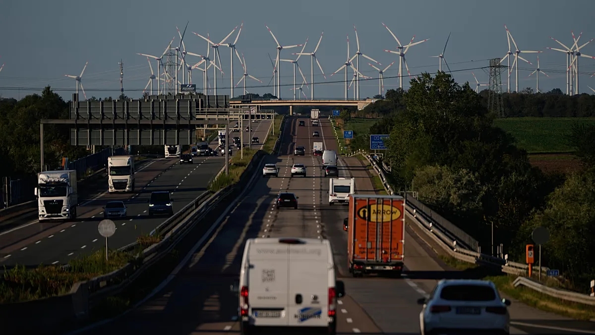 UE prepara novas regras para renováveis diante de limites nas redes elétricas