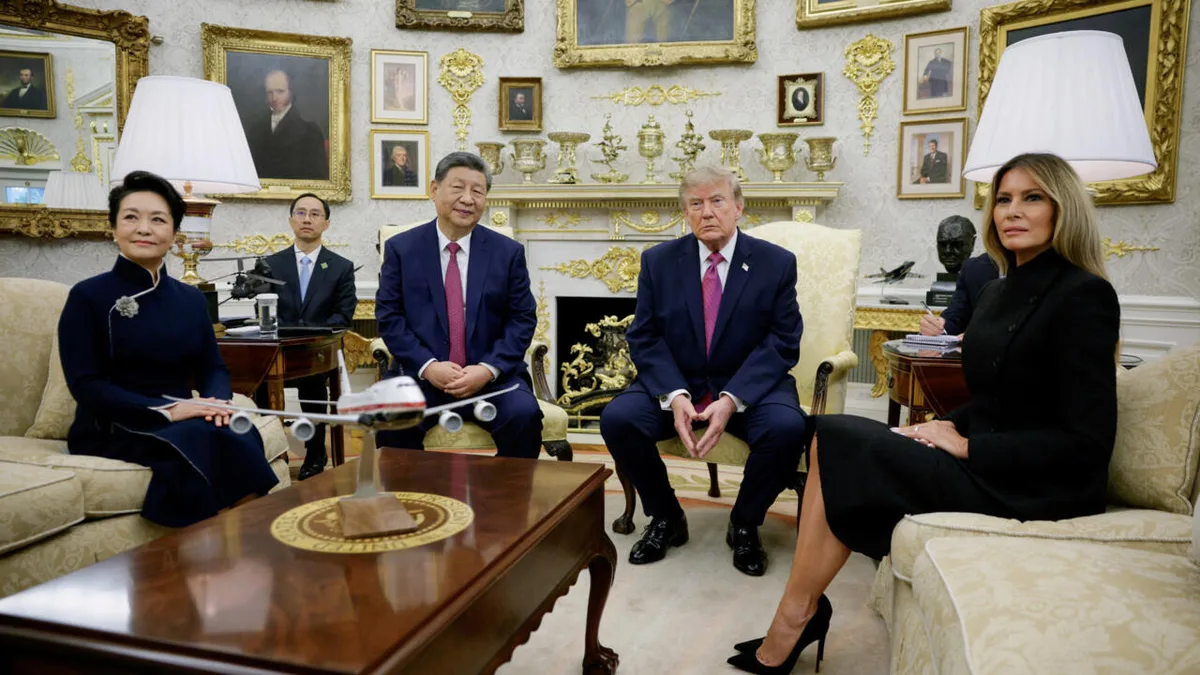 Xi defende diálogo com Trump e controle humano para inteligência artificial