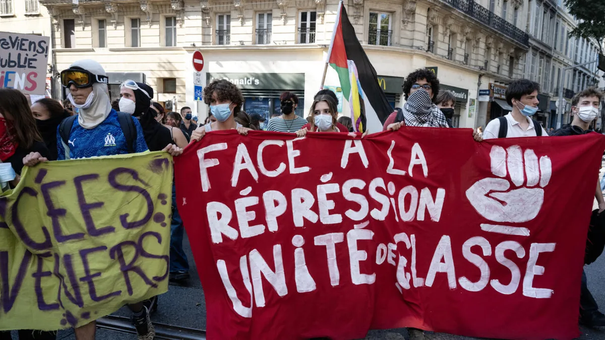 Estudantes franceses convocam novos protestos e pressionam governo por mudanças na educação