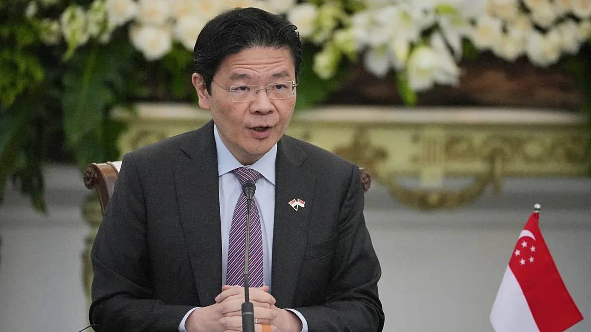 Singapura eleva remuneração de referência do primeiro-ministro em 64%