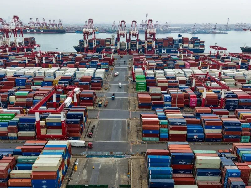 Brasil e Estados Unidos criam grupo para negociar tarifas comerciais