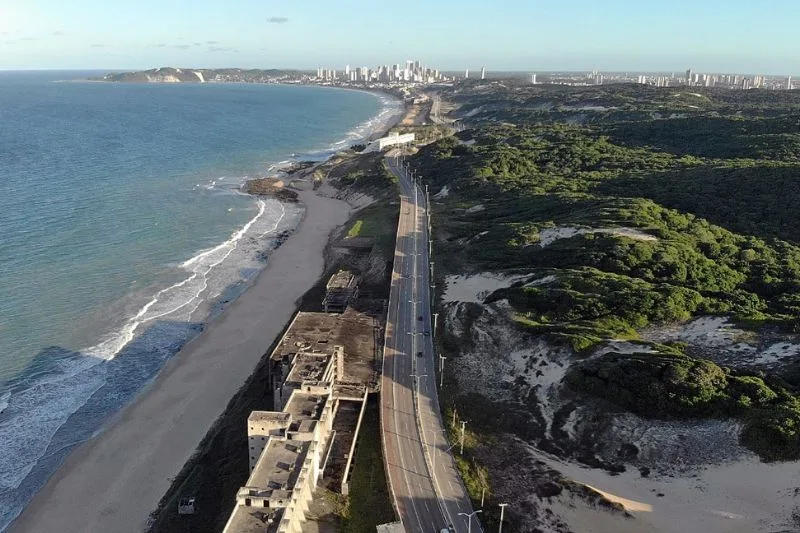 MPF pede suspensão de novas licenças em áreas livres da Via Costeira de Natal