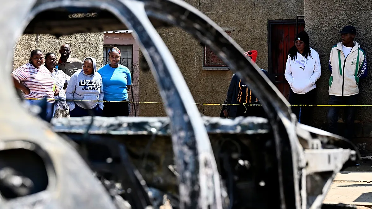 Ataque em bar na África do Sul deixa 18 mortos, informa polícia