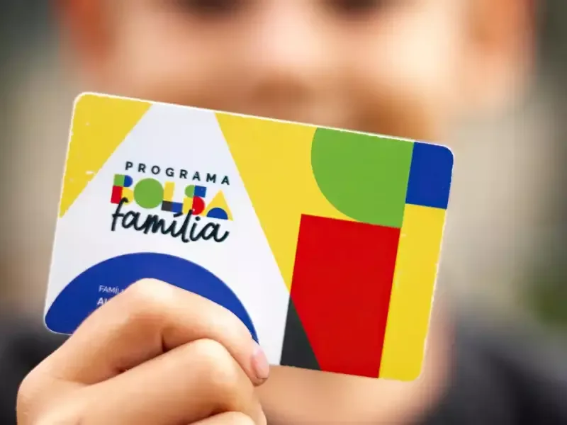 Bolsa Família deve consumir R$ 178,5 bilhões em 2027, estima governo