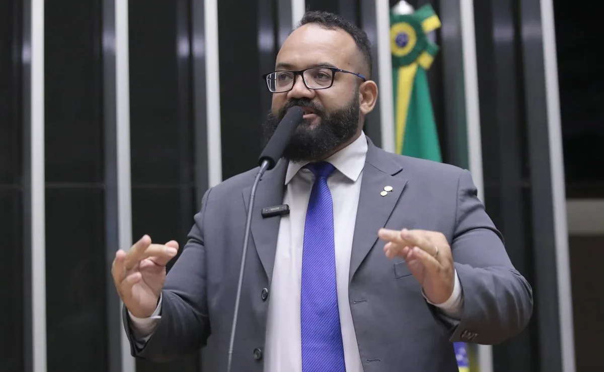 PF deverá ouvir deputado baiano após decisão de Alexandre de Moraes