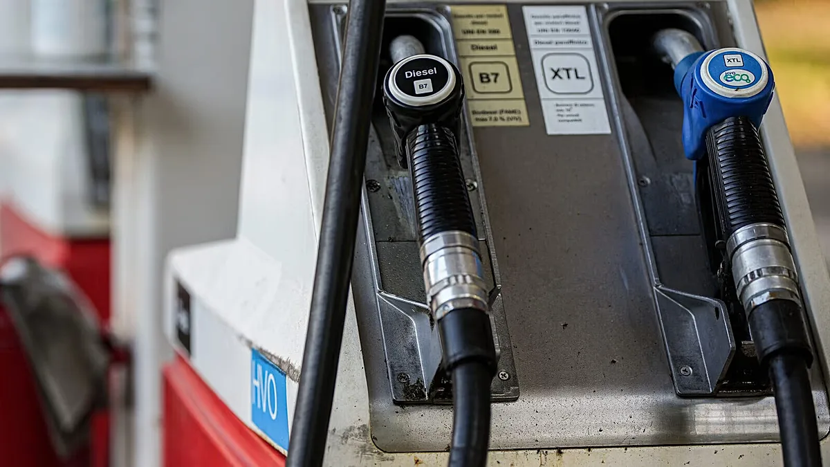 UE avalia liberar reservas de petróleo sob pressão dos Estados Unidos
