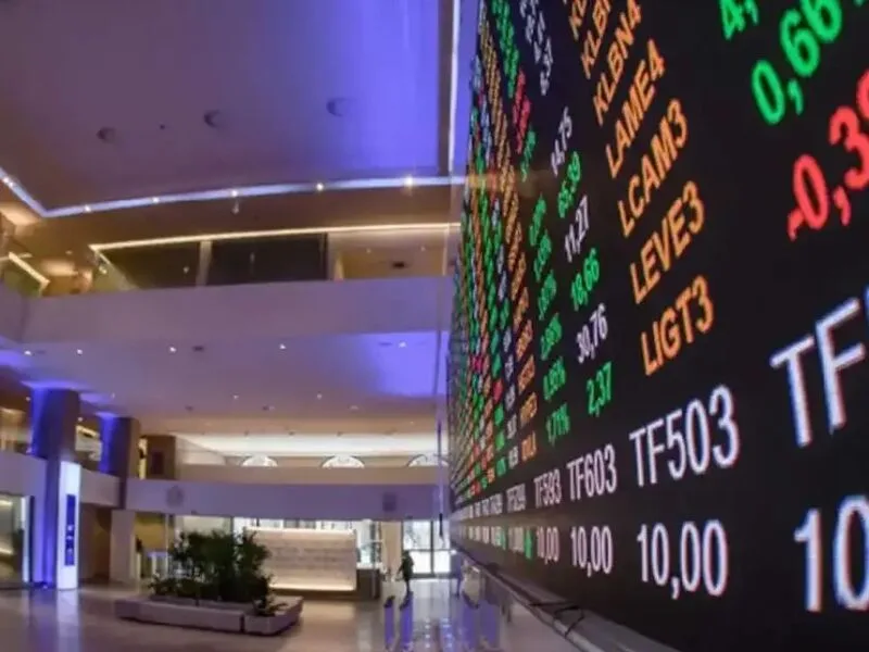 Ibovespa avança 0,46% e supera 187 mil pontos antes da eleição
