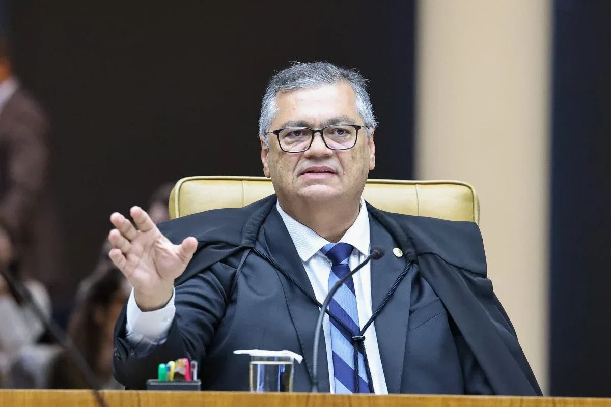 Dino mantém restrições a anúncios de bets em estruturas do Executivo estadual