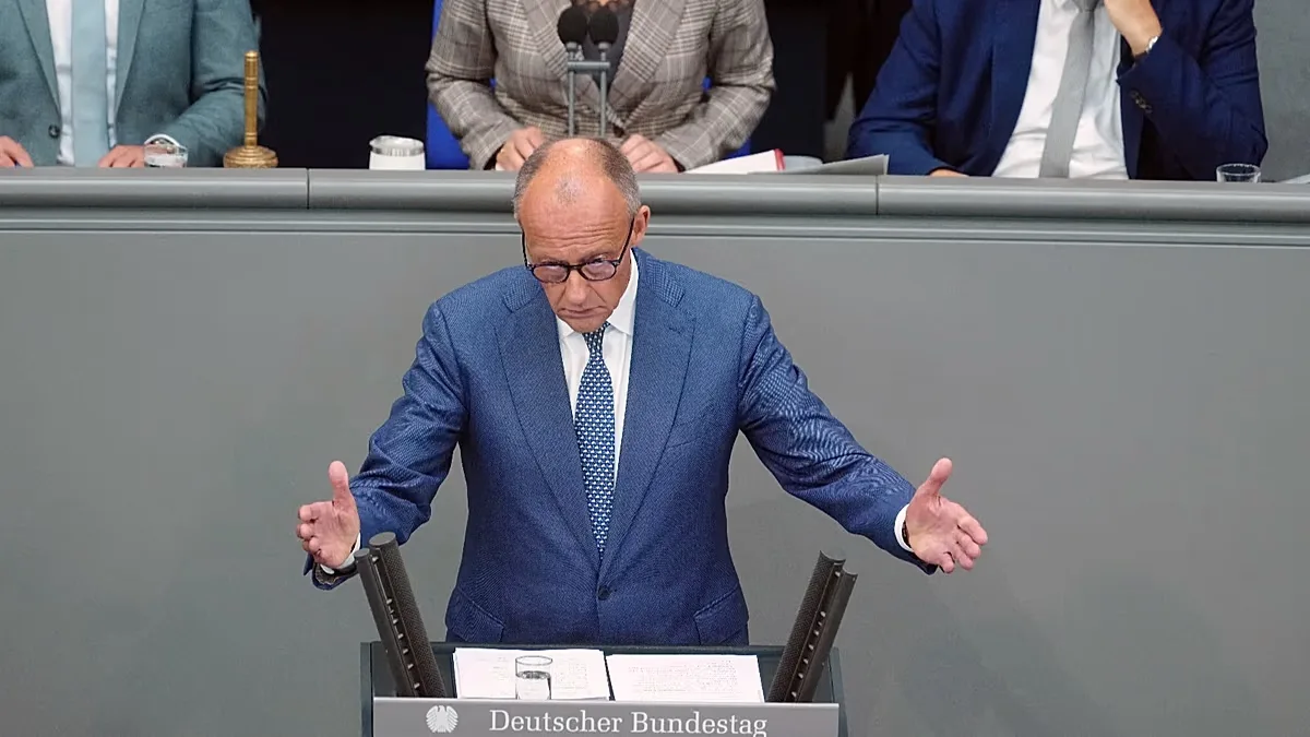 Debate no Bundestag opõe Merz e Weidel sobre economia, migração e Ucrânia