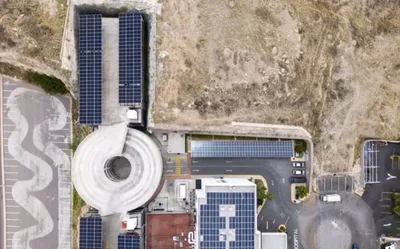 Painéis solares reduzem custo da energia para famílias vulneráveis no México