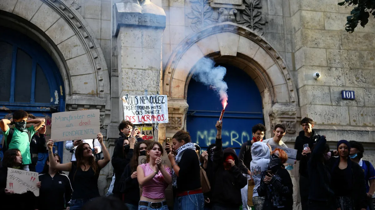 Protestos estudantis mantêm 564 escolas afetadas na França