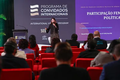 MP Eleitoral apresenta ações contra violência política de gênero a observadores estrangeiros