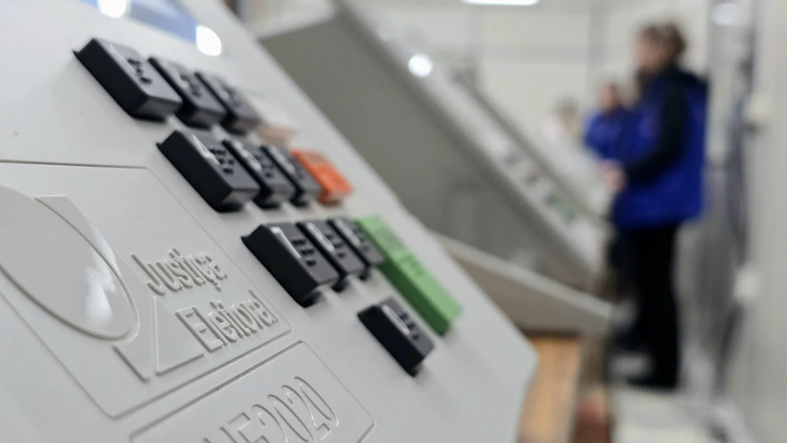 Justiça Eleitoral prepara 325 urnas para votação em Santa Cruz do Sul