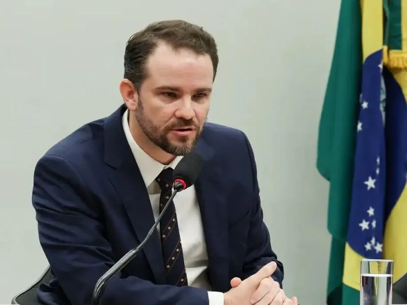 Programa Remessa Conforme ampliou controle sobre compras internacionais, diz Durigan
