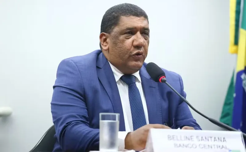 Ex-chefe do BC relata encontros com dono do Banco Master em casas de São Paulo e Brasília