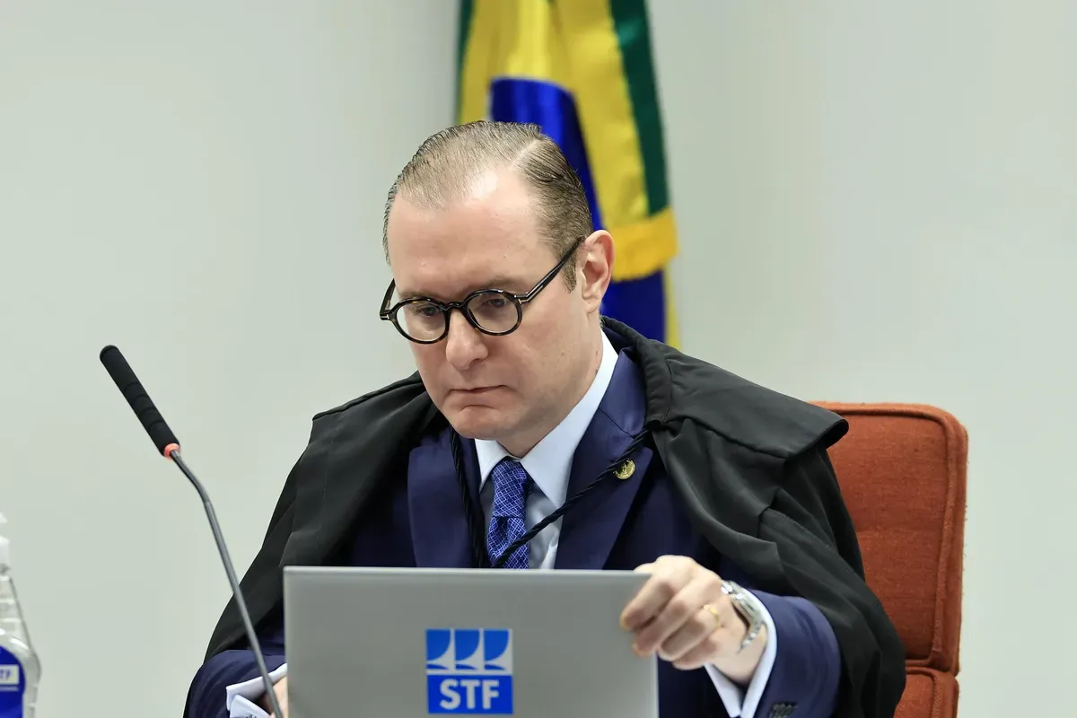 Defesa de Dallagnol diz que documentos foram anexados integralmente à candidatura